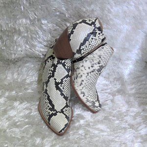 Snakeprint White Python Alberto Zago Ankle Booties